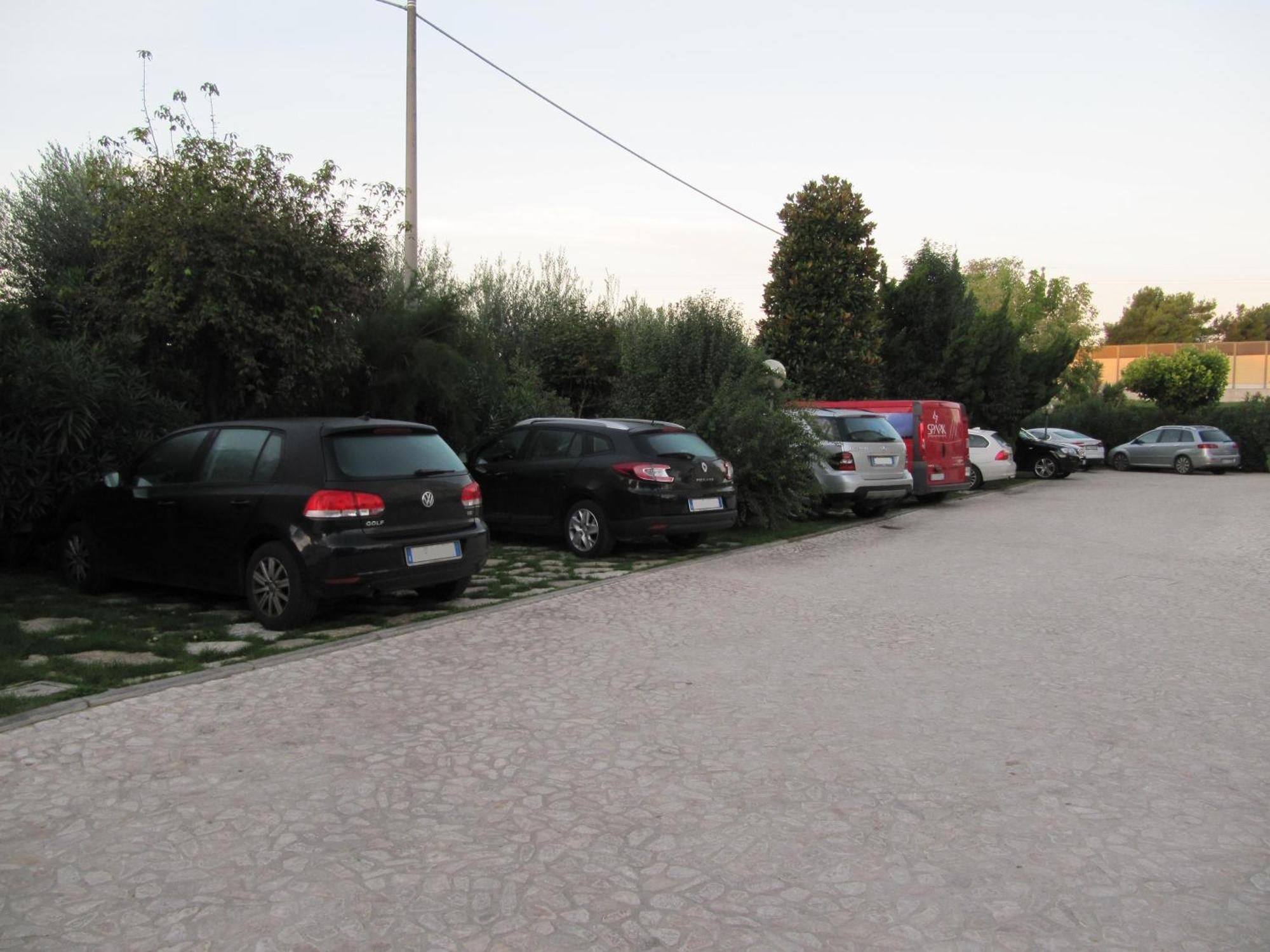Hotel Country House La Radice Civitanova Marche Exterior photo